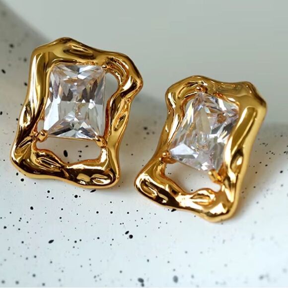 Vintage style stud earrings N363 - Picture 2 of 6